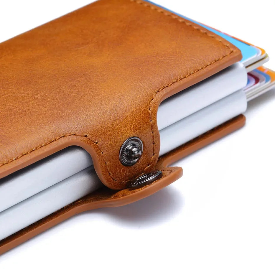 Męski portfel RFID z włókna węglowego – smukły, 14 kart, aluminiowy