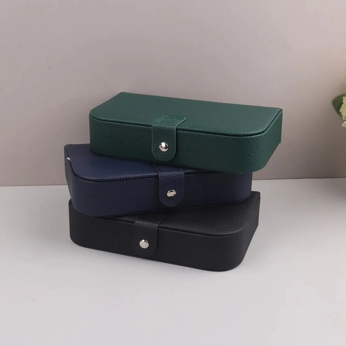 ✨ Luksusowe Skórzane Etui Transportowe na Biżuterię – Bezpieczne i Stylowe Przechowywanie 💍📿